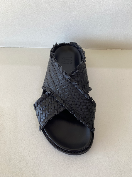 Black Weaved Leather Slide