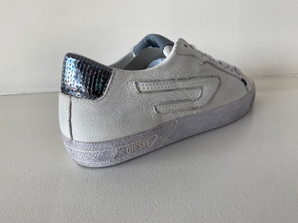 White Grey Leather Sneaker