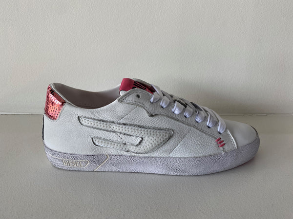 White Pink Leather Sneaker