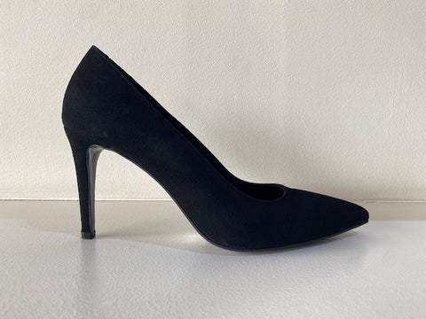 Black Suede Court Shoe