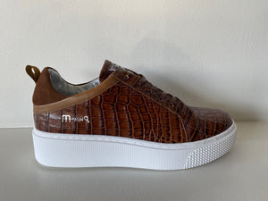 Tan Croc Look Leather Sneaker