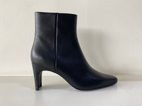 Rouge Black Leather Ankle Boot