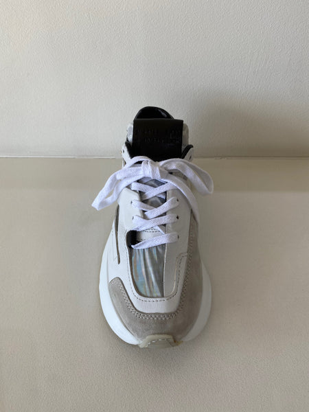 White Grey Leather Sneaker