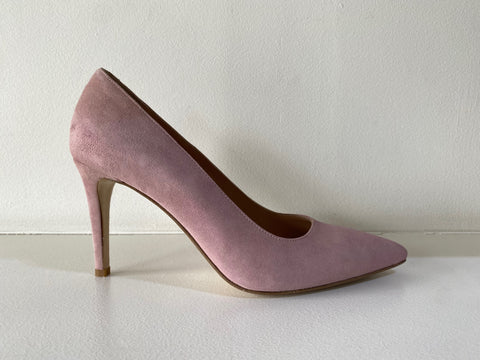 Pale Pink Suede  Court Shoe
